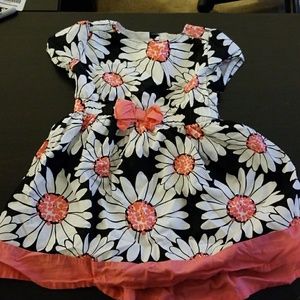Toddler daisy dress